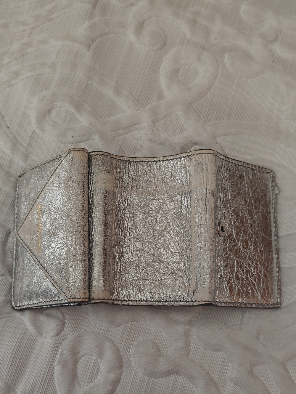 Vintage Balenciaga Metallic Silver Crinkled Leather Card Case - Picture 7 of 9